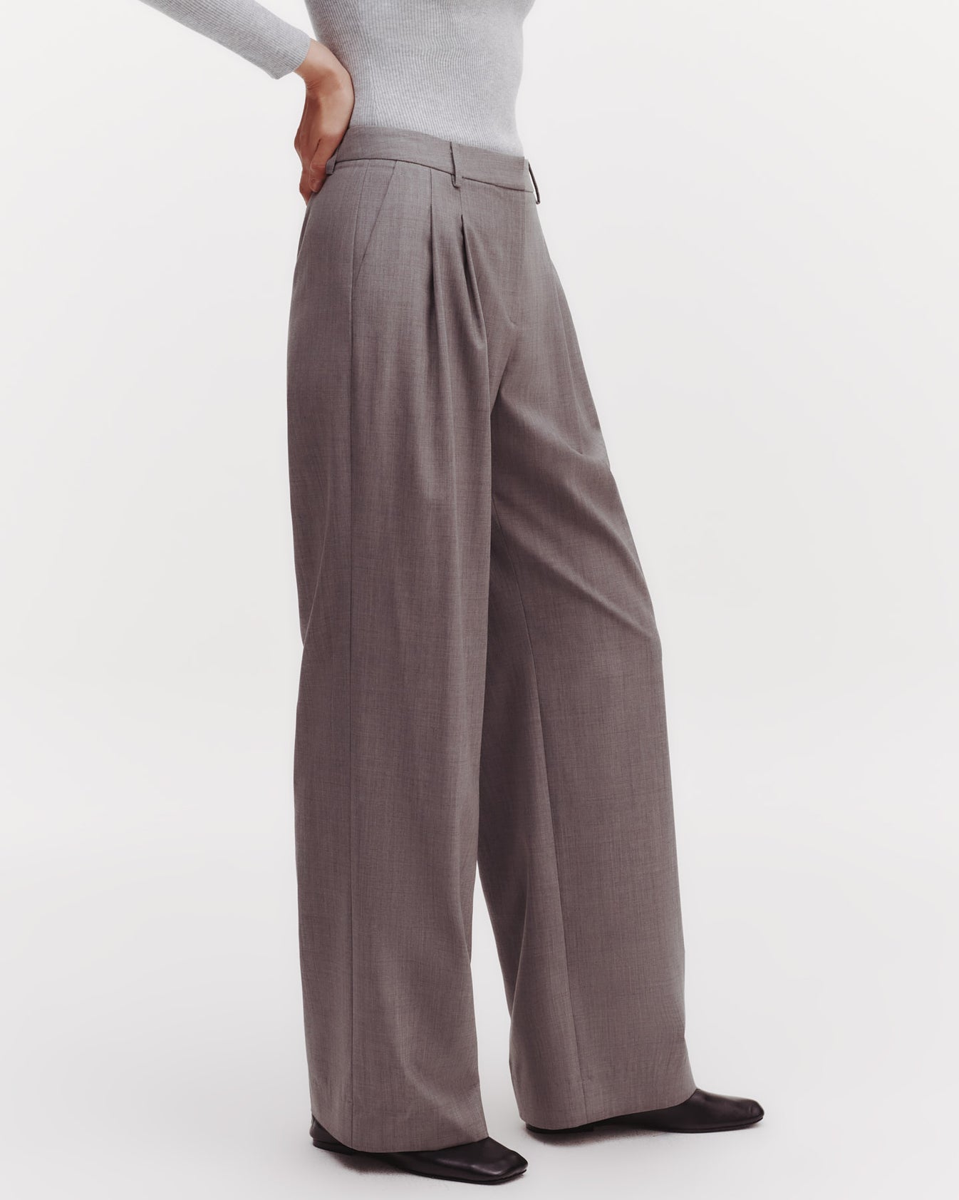 TWP Medium heather grey Sulli Pant in Ultrafine Stretch Suiting view 1