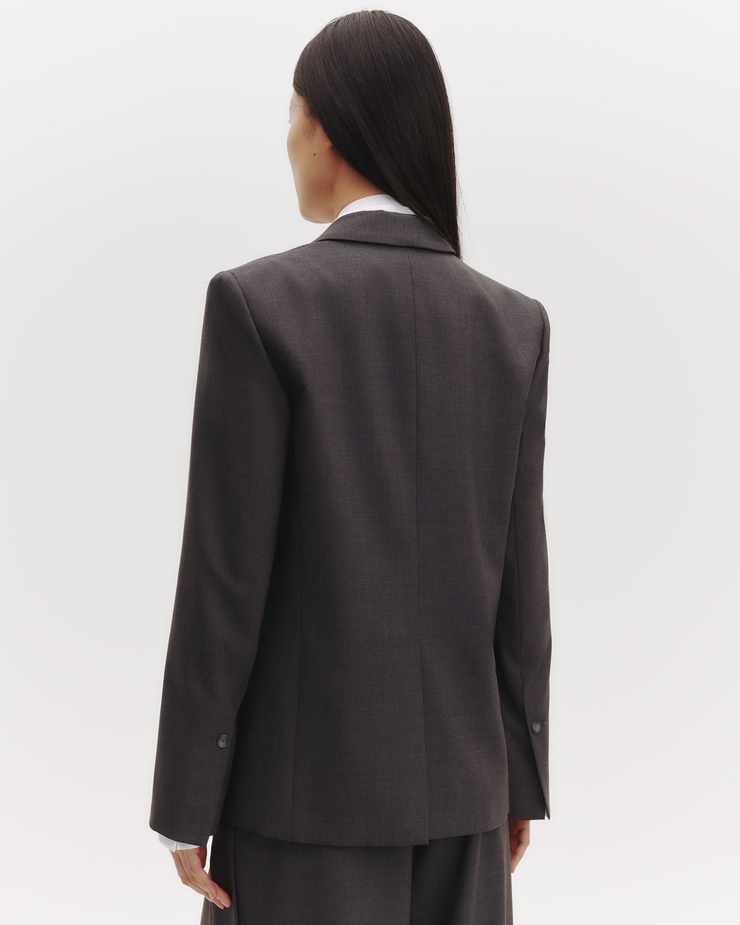 TWP Dark charcoal Tabitha Blazer in Ultrafine Stretch Suiting view 5