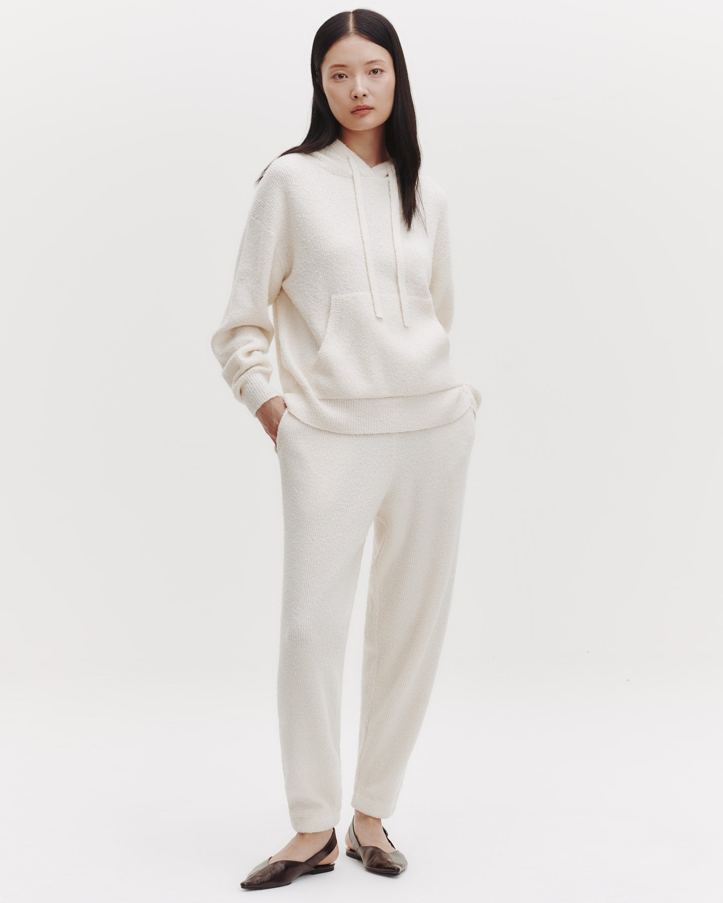 TWP Cream Sweatpant in Nubby Cashmere Silk view 6