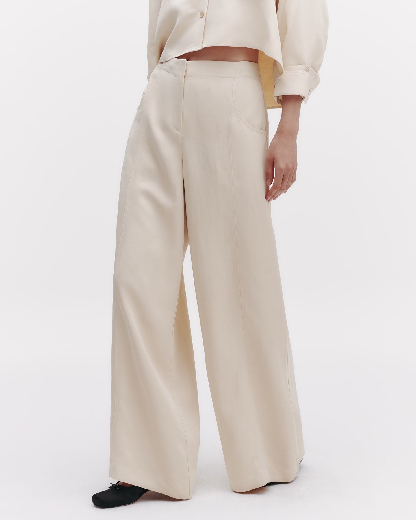 TWP French butter Demie Pant in Coated Viscose Linen view 2