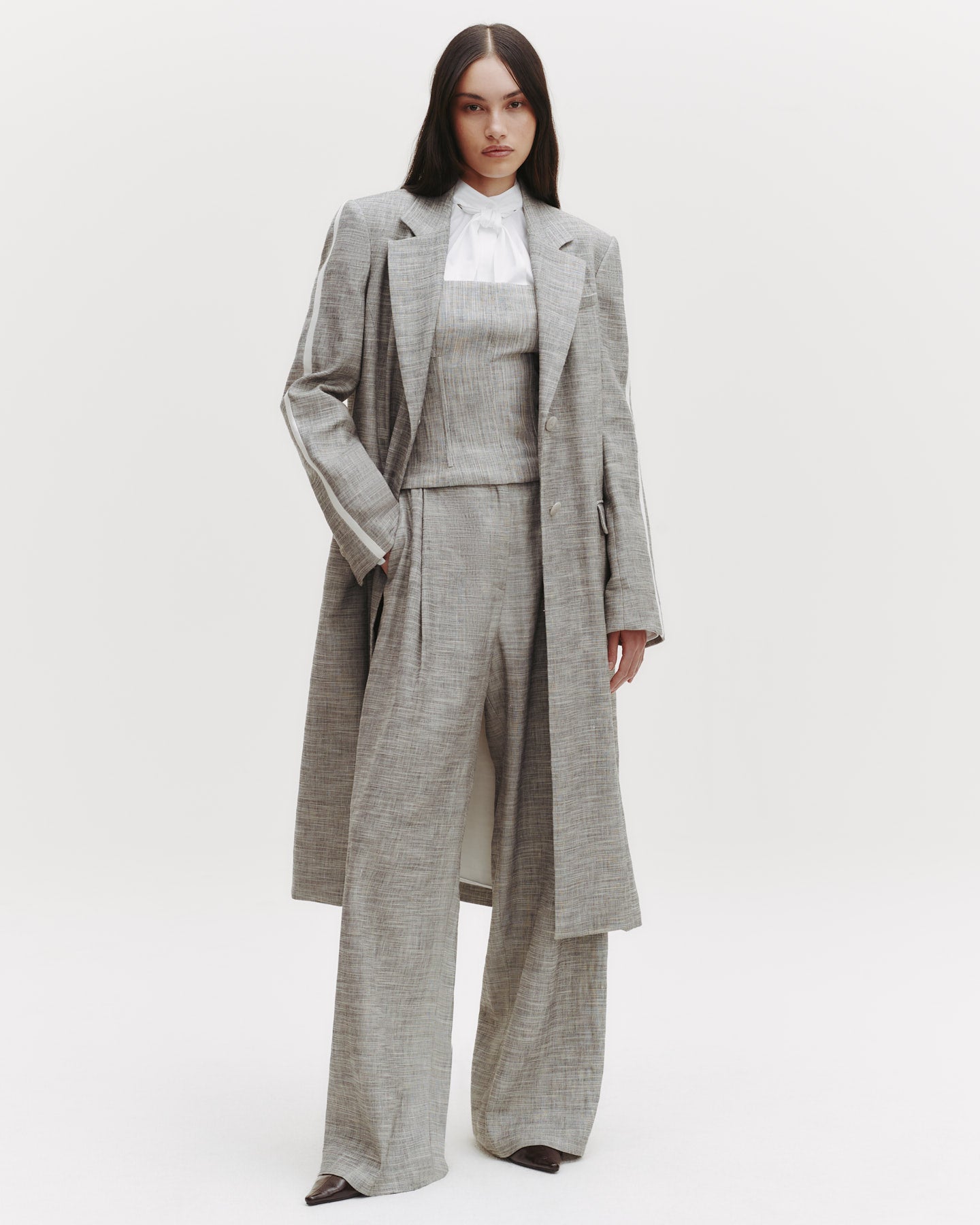 TWP Light heather grey/ivory Iggy Coat in Novel Suiting view 3