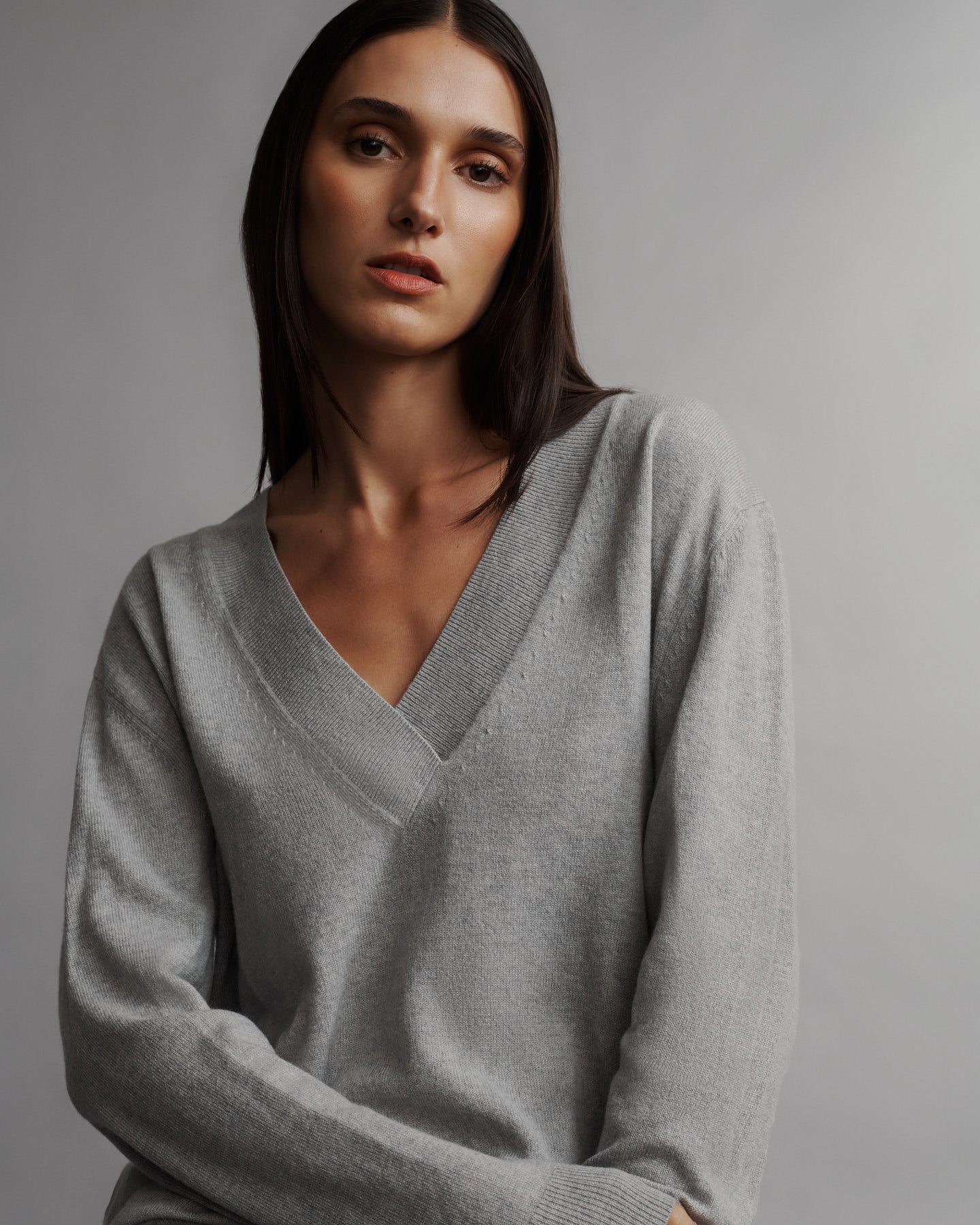 Light heather grey Deep V Sweater in Cashmere TWP