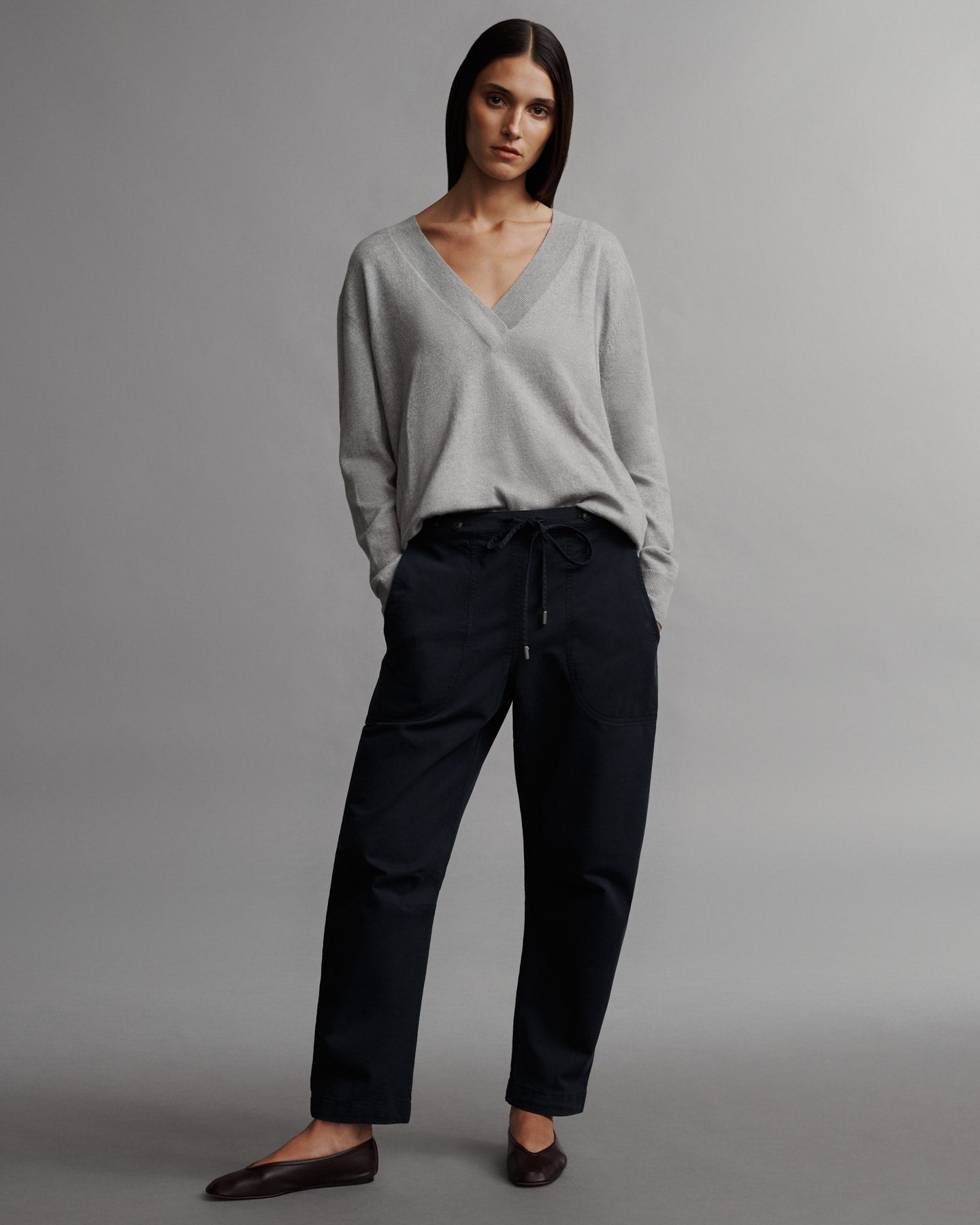 TWP Light heather grey Deep V Sweater in Cashmere view 2