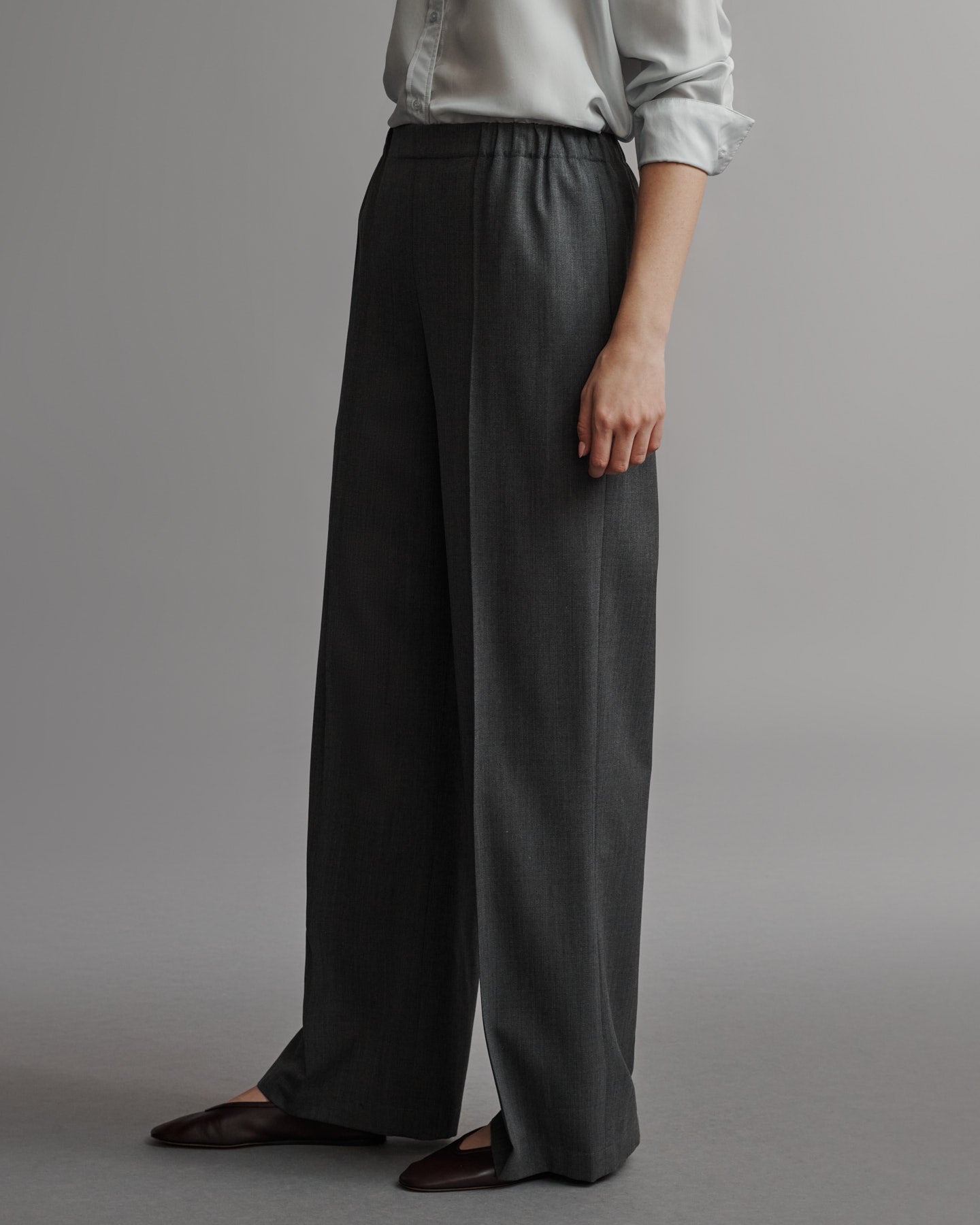 TWP Medium heather grey Jillian Sweatpant in Italian Wool Twill view 4